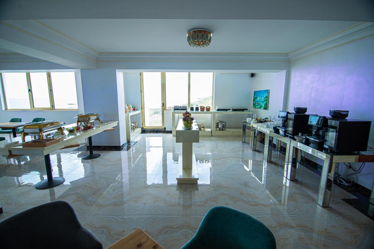 קוסטינסטי Alessio Hotel Residence מראה חיצוני תמונה