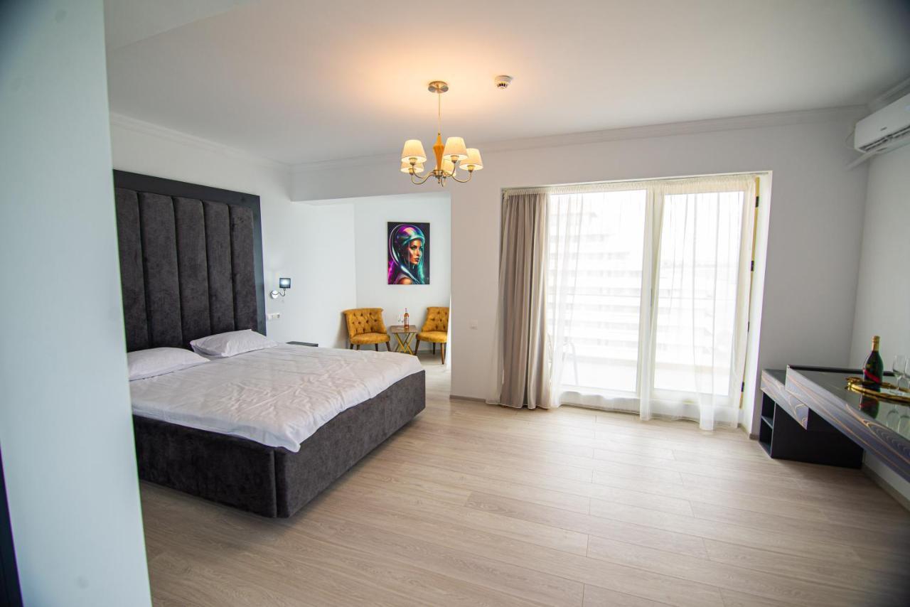 קוסטינסטי Alessio Hotel Residence מראה חיצוני תמונה