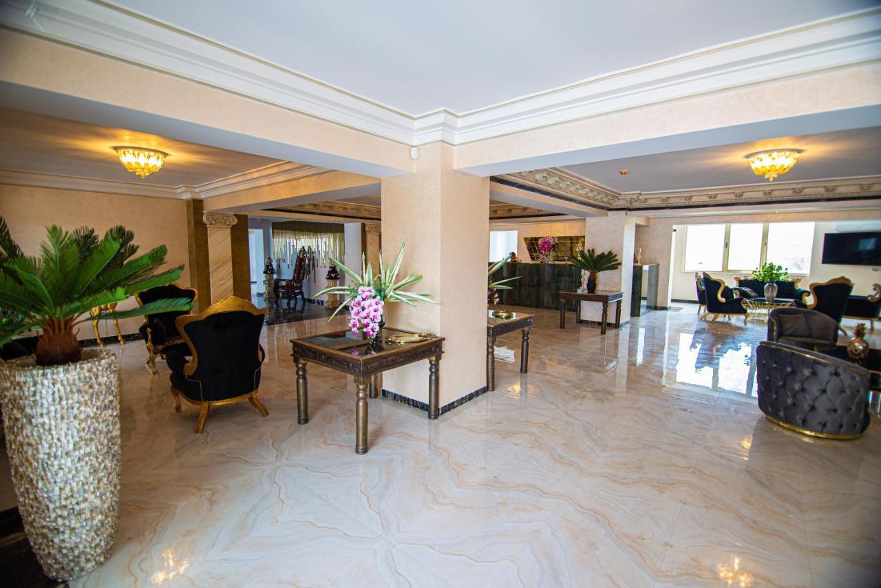 קוסטינסטי Alessio Hotel Residence מראה חיצוני תמונה