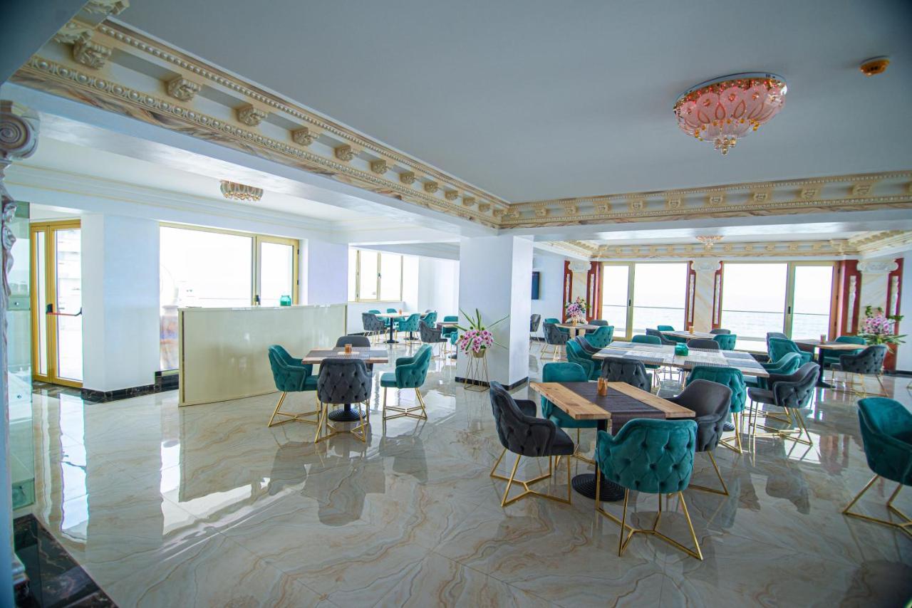 קוסטינסטי Alessio Hotel Residence מראה חיצוני תמונה