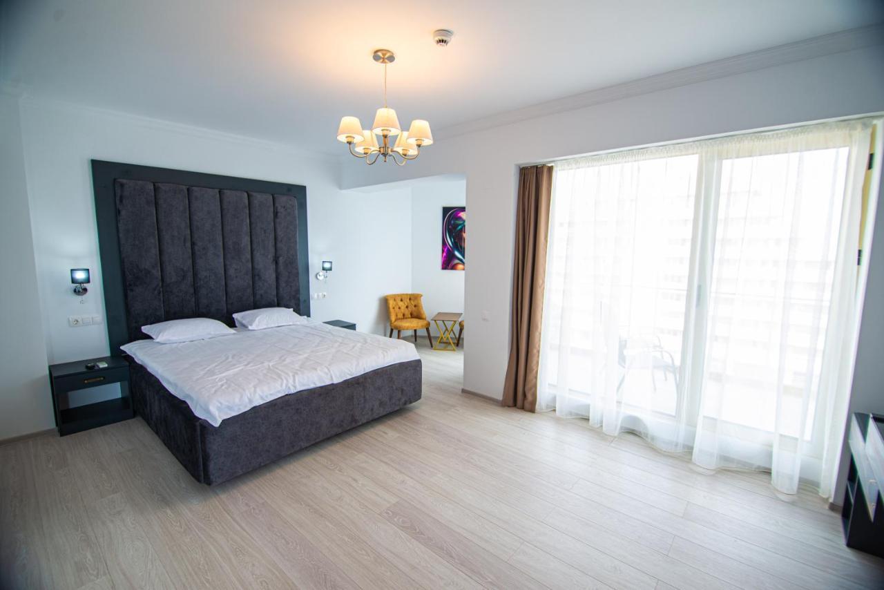 קוסטינסטי Alessio Hotel Residence מראה חיצוני תמונה