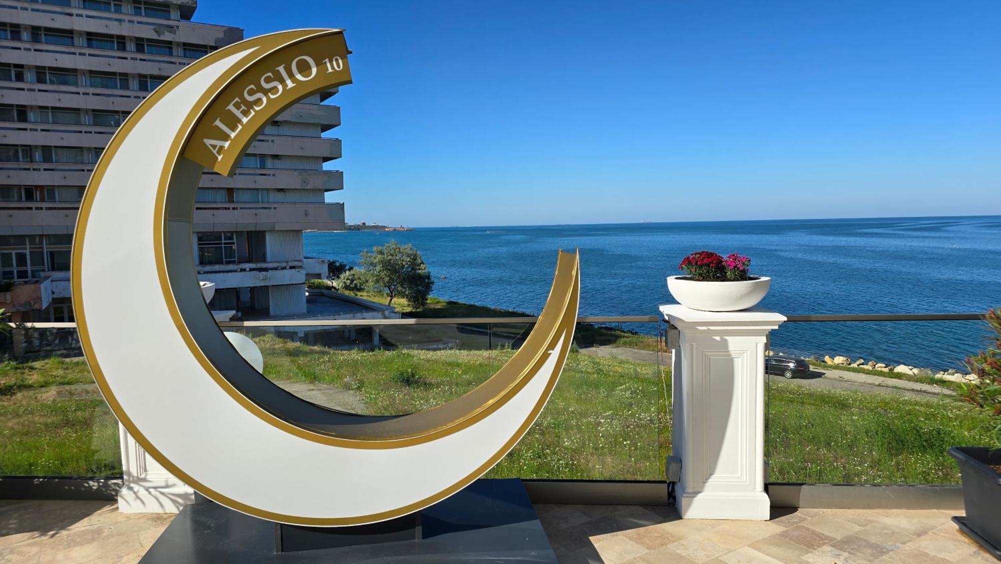 קוסטינסטי Alessio Hotel Residence מראה חיצוני תמונה